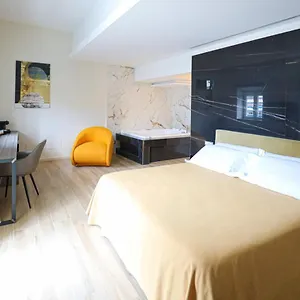 Municipio Luxury נאפולי