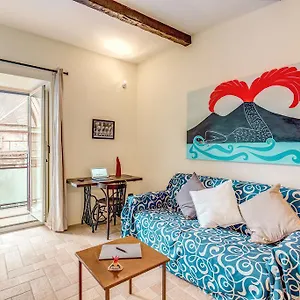 Casa vacanze Vico Street 2, Napoli